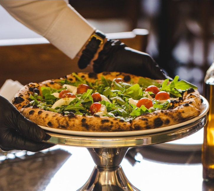 Finzione البيتزا الإيطالية في الرياض