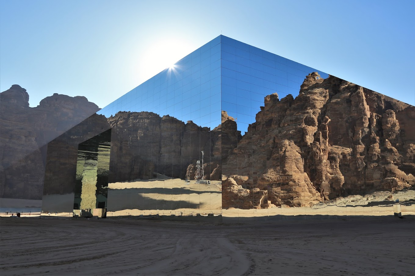 Alula maraya